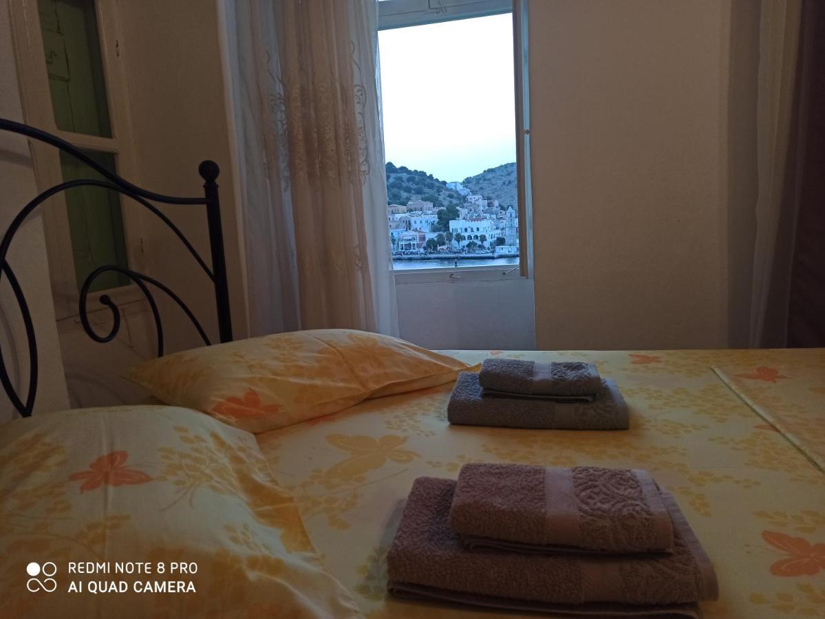 Hostal Pitini Symi Exterior foto